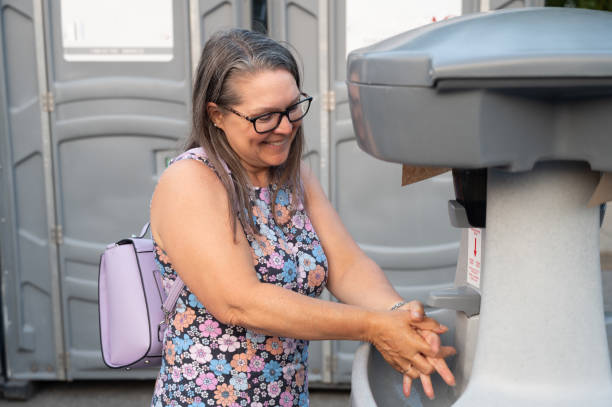 Best Porta potty rental near me  in Butler, MO